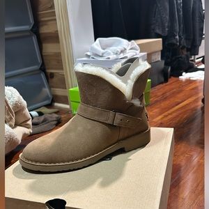 Uggs aubrielle